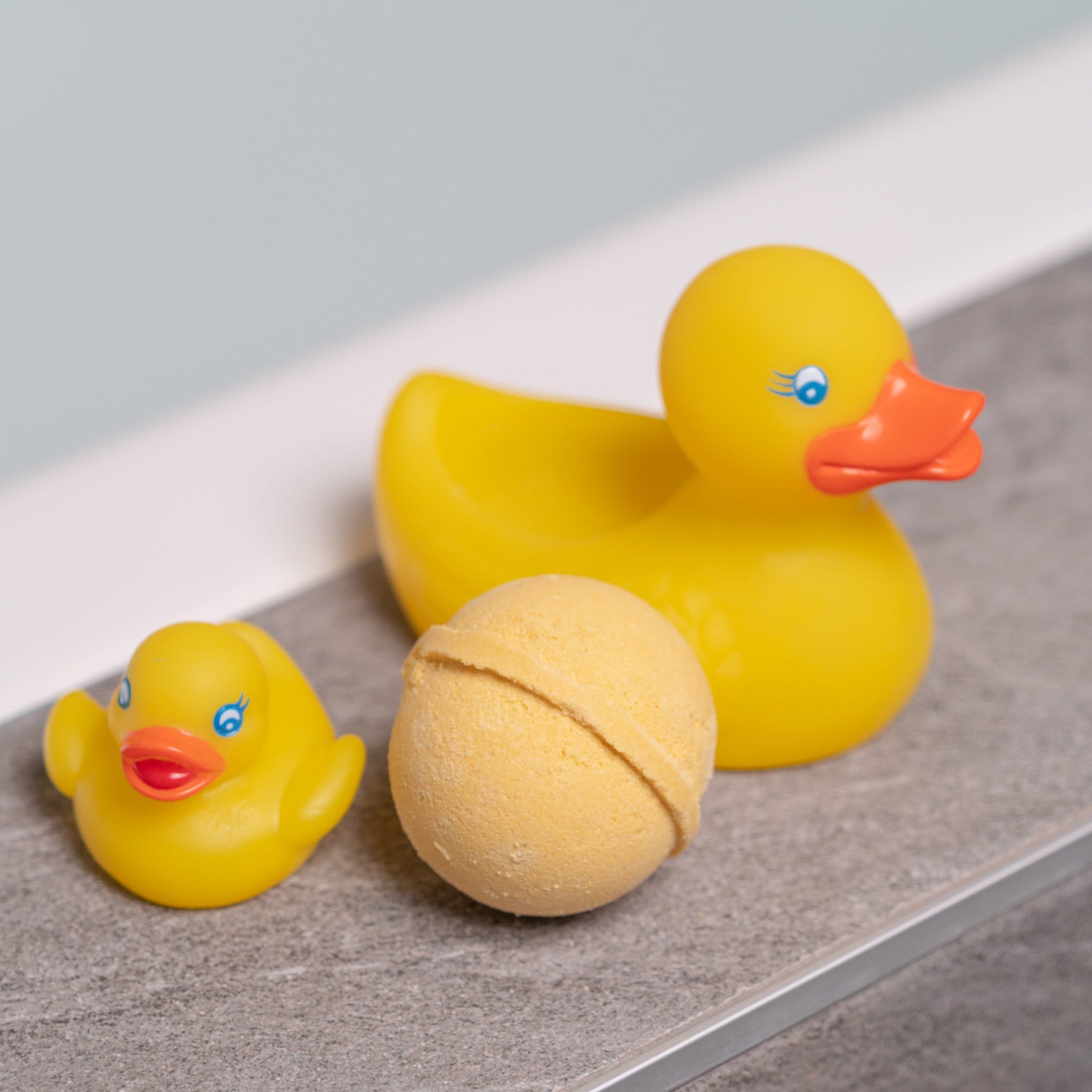Lemongrass Bath Bomb 3 Lemongrass Bath Bomb